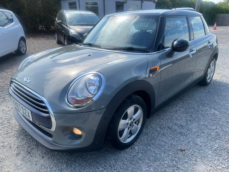 Used MINI Cooper YH67DZA 4