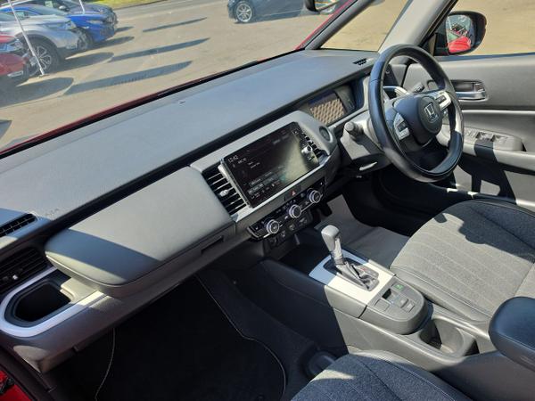 Honda Jazz Photo 3