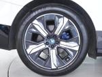 BMW iX Photo 1