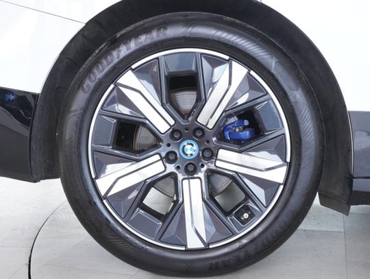 BMW iX Photo 75caf41c-52c5-4669-b5cd-a75deefb90bc.jpg