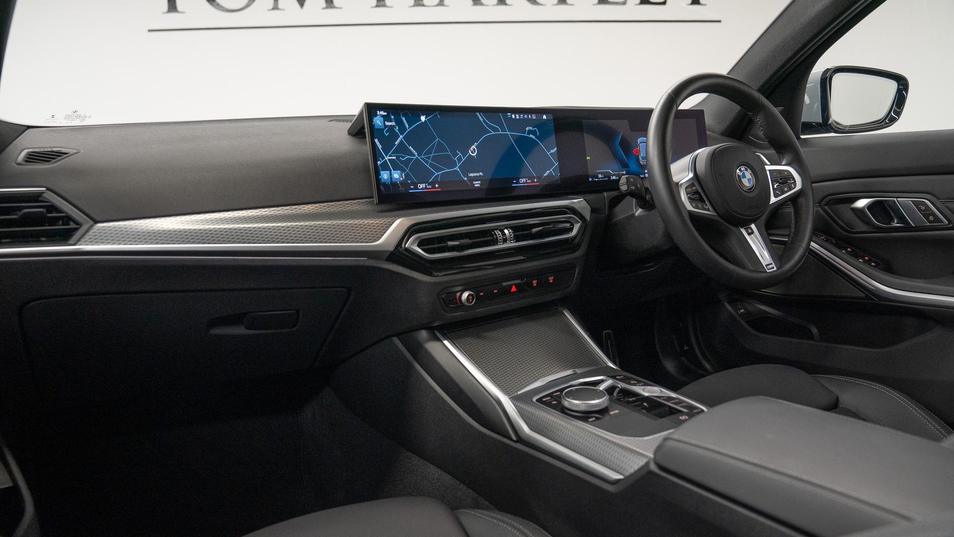 BMW 330i Touring Photo 75eed4a5-2413-4441-a5f2-ef39dd6c5f20.jpg