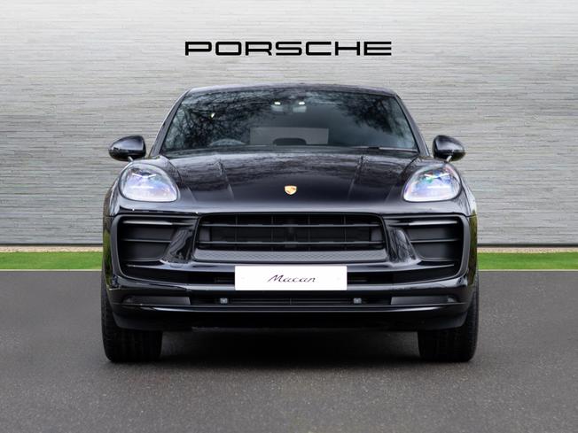 PORSCHE Macan Photo 6