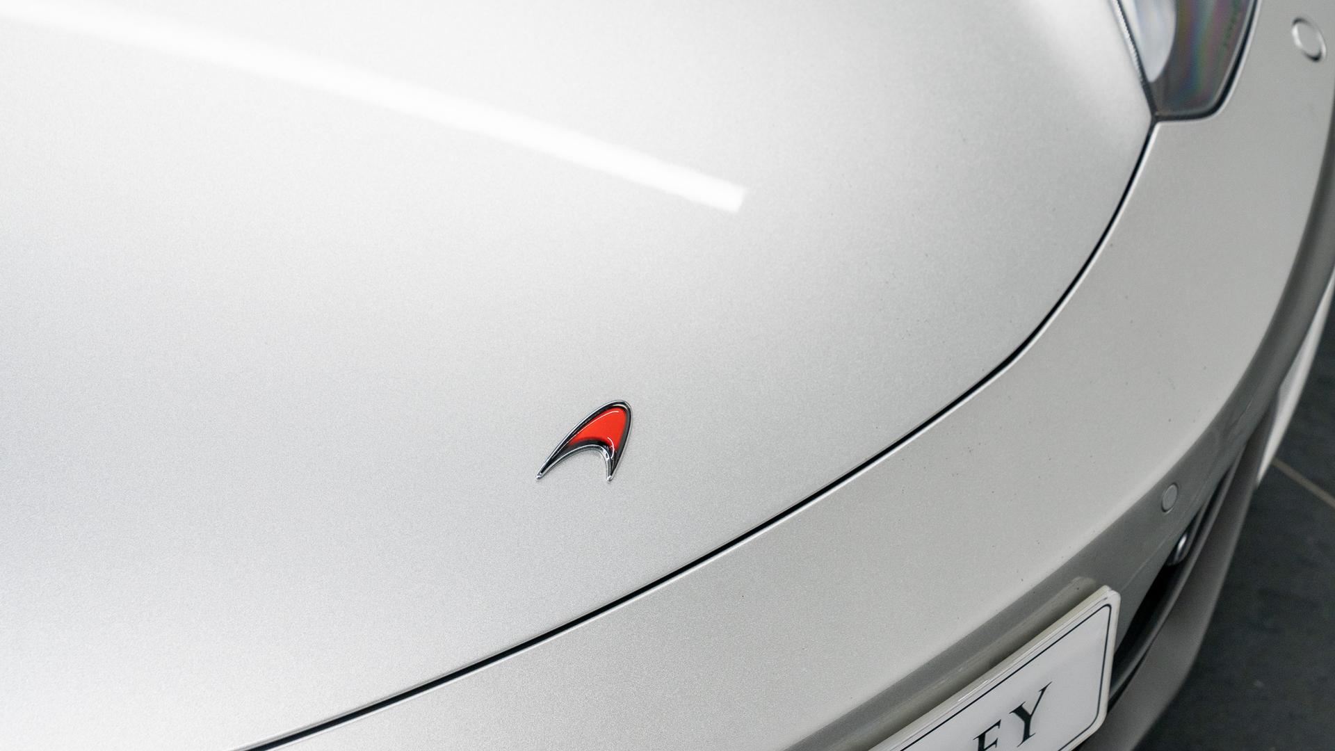 McLaren MP4-12C Photo 75f420e9-74e2-42cc-8a6f-560d4e32f2e3.jpg