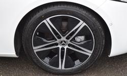 Mercedes-Benz A CLASS Photo 32