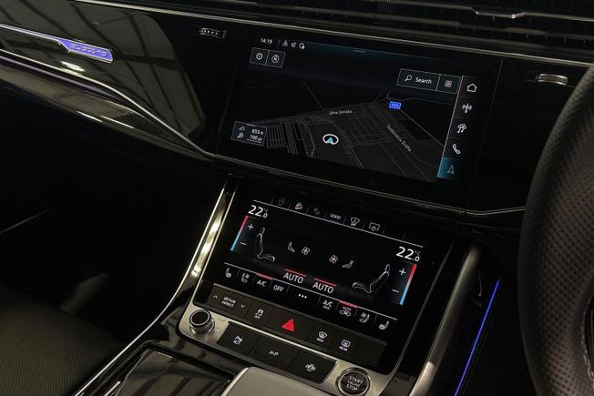 AUDI  Q7 Photo 14