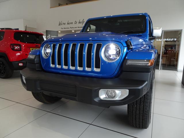 Jeep Wrangler Overland 272hp 4X4 £54,999 | Vale Motors - NEW Jeep Wrangler Overland 272hp 4X4 £54,999 | Vale Motors - NEW