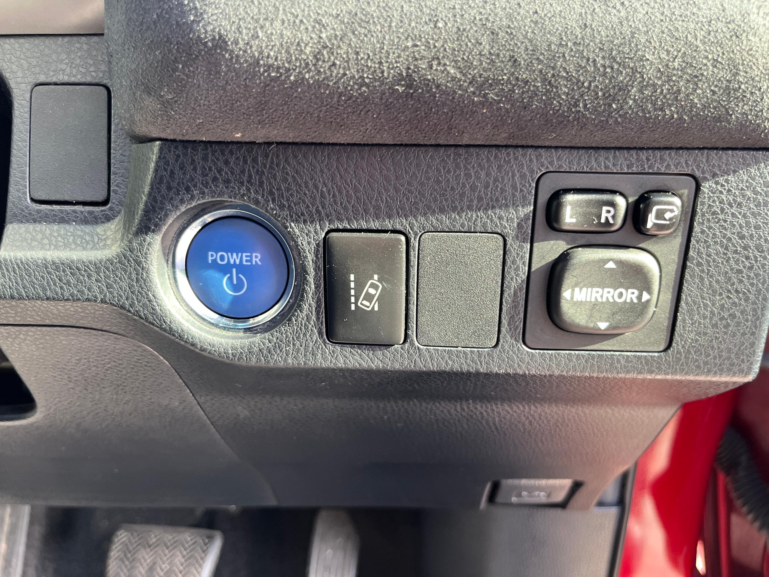 Toyota RAV4 Photo 22
