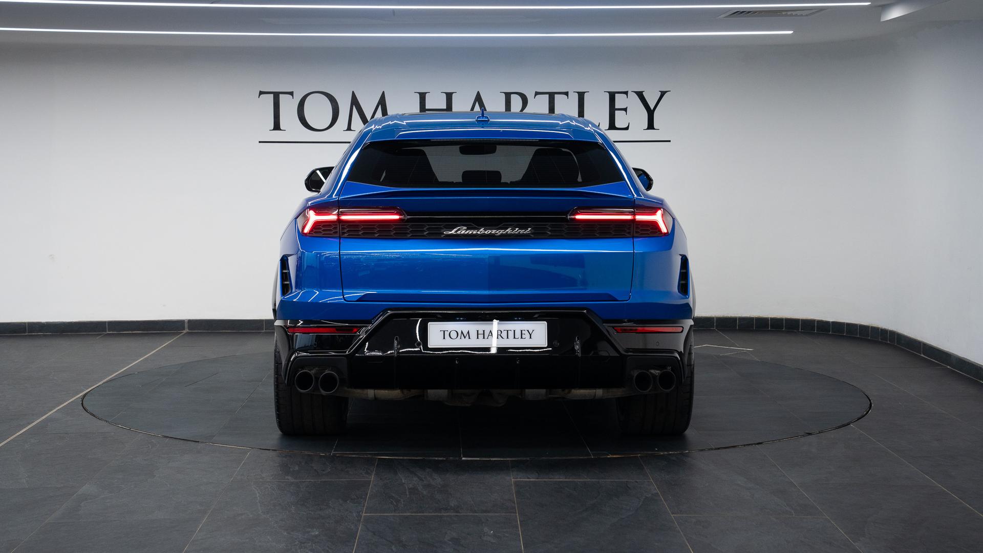 LAMBORGHINI Urus Photo 7621a411-05e0-4ca3-83dc-5565e9ffd9f9.jpg