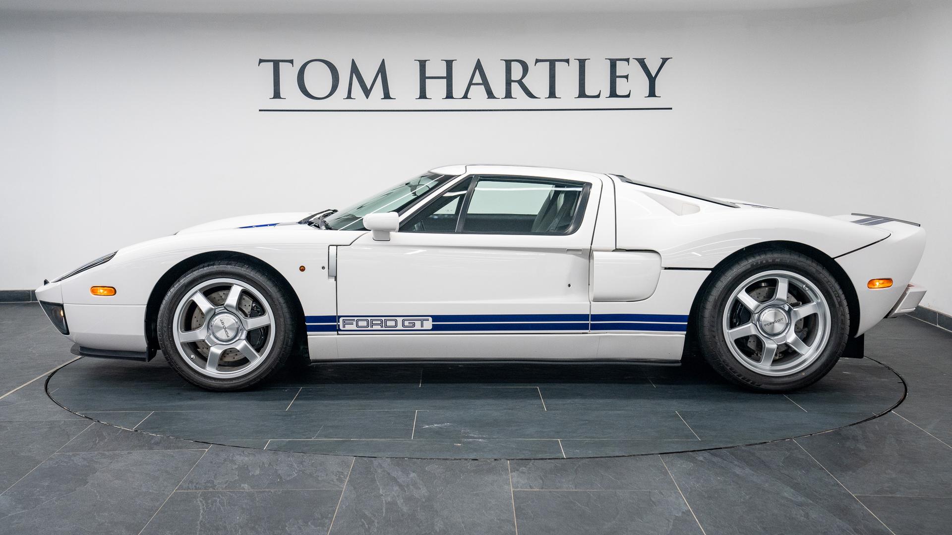 Ford GT Photo 76386aaa-d46a-42b3-ba40-90eeb20960e7.jpg