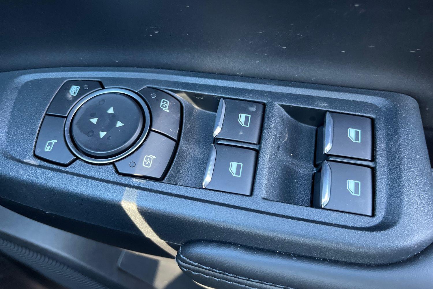 Ford RANGER Photo 18