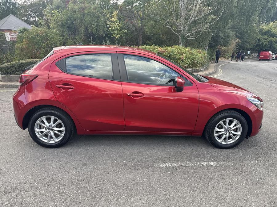 Mazda Mazda2 Photo 7654653c-97f2-4249-86d5-1d25e4f401ad.jpg