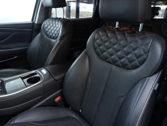Hyundai Santa Fe Photo 76568a23-cde1-4e5c-9479-a0c056353555.jpg