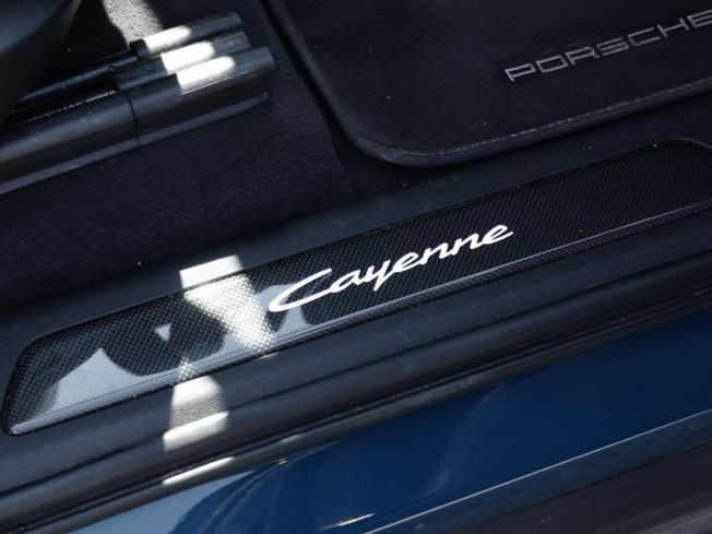 PORSCHE Cayenne Photo 16