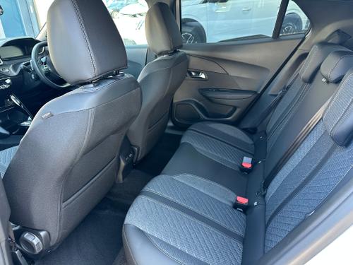 Peugeot 2008 Photo 7672bf71-c6ed-42a1-8432-6c5e973e9a0a.jpeg