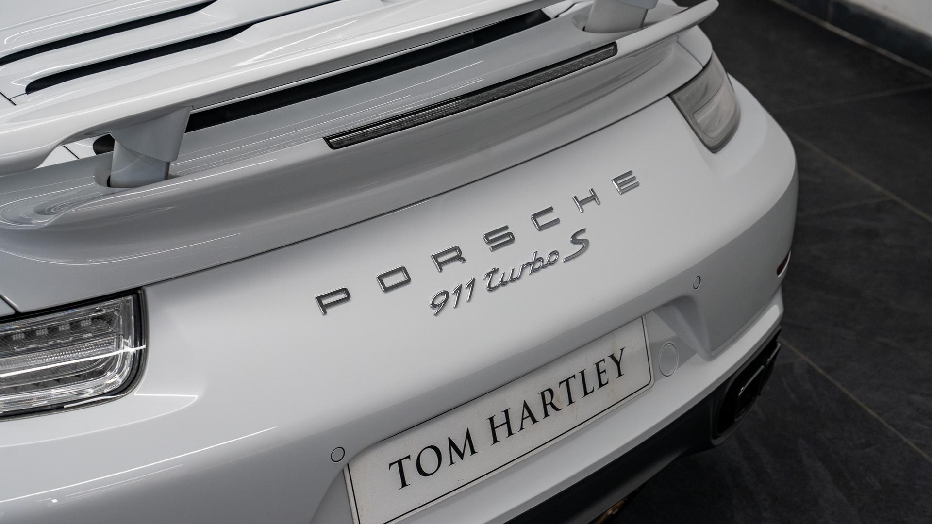 Porsche 911 Photo 76872990-fee0-459a-9147-729edf42e814.jpg