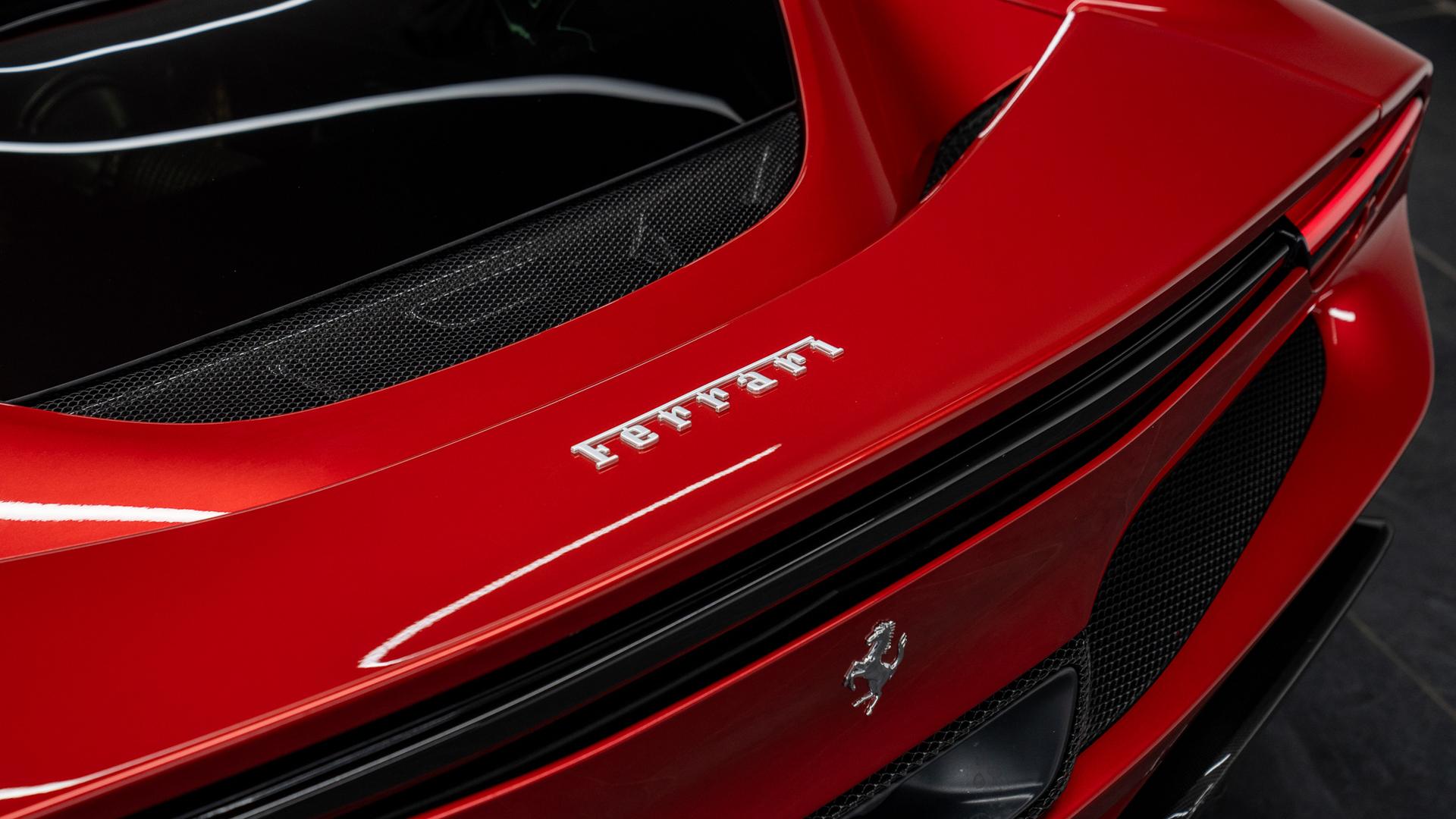 Ferrari 296 Photo 76891eec-5621-4781-9a04-c310ee9467b3.jpg