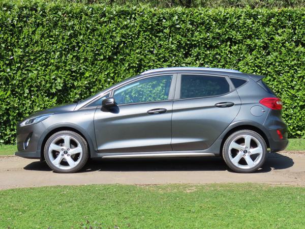 Used Ford Fiesta GX68LKP 5