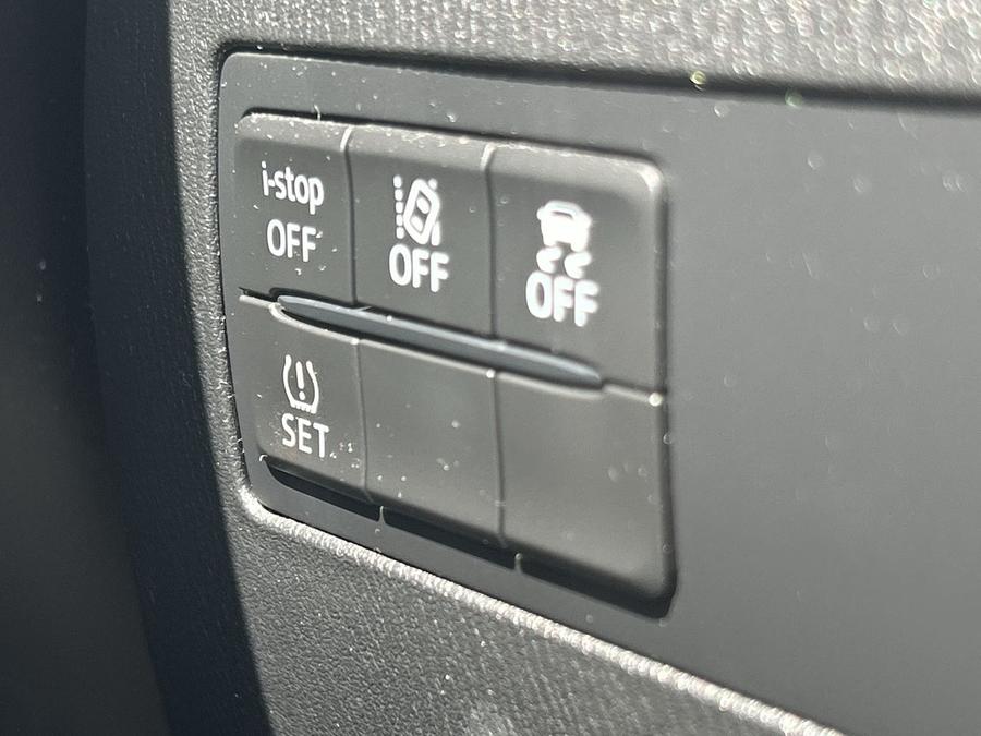 Mazda Mazda2 Photo 769adaa5-457f-48a7-85db-bd4b503f3009.jpg
