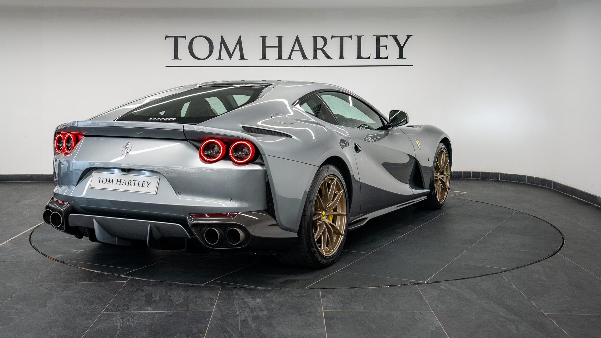 Ferrari 812 Photo 769f5262-0b9e-4a49-a4fc-051549910f41.jpg
