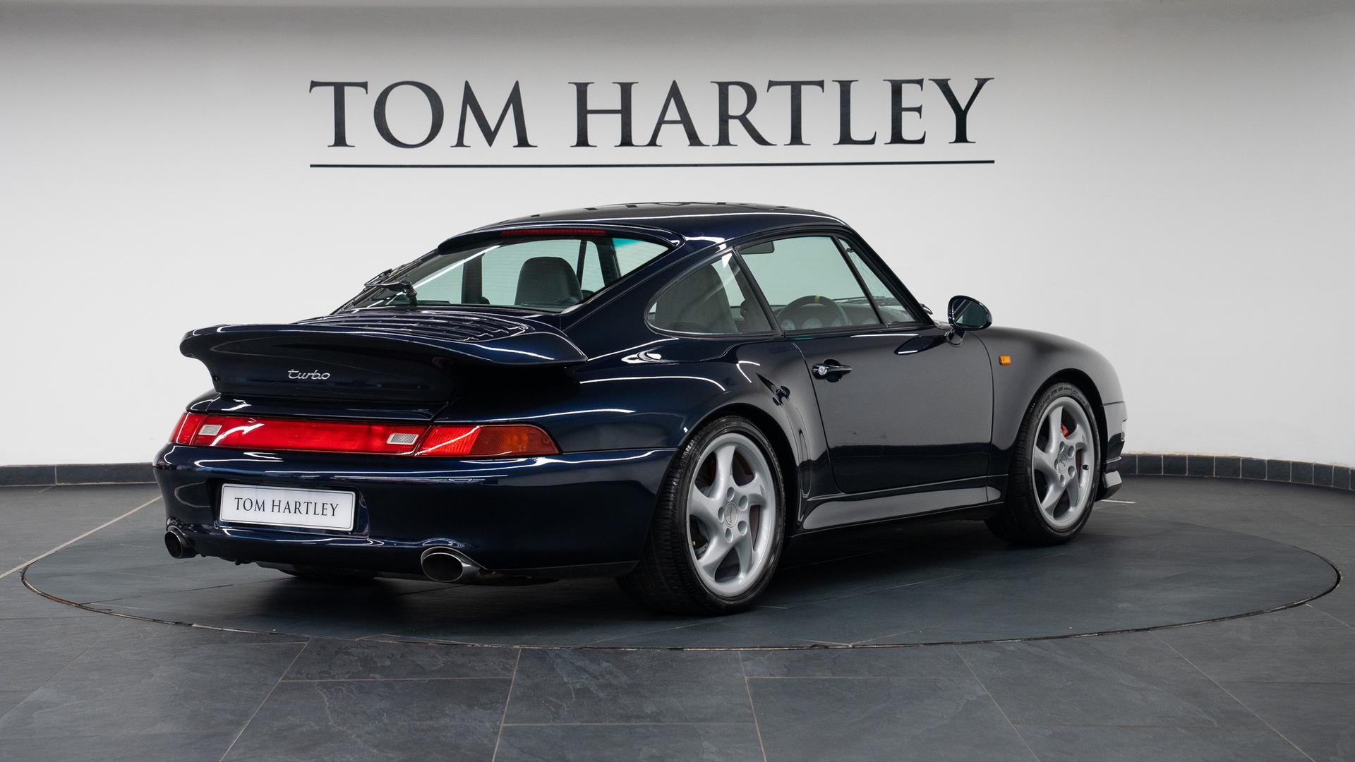 Porsche 911 Photo 76c2ae5e-460f-43cb-a8ee-9491559b5d7c.jpg