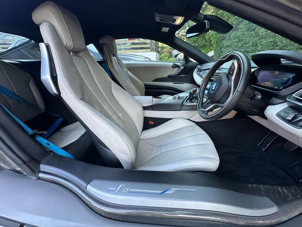 Used BMW i8 LF16LPA 19