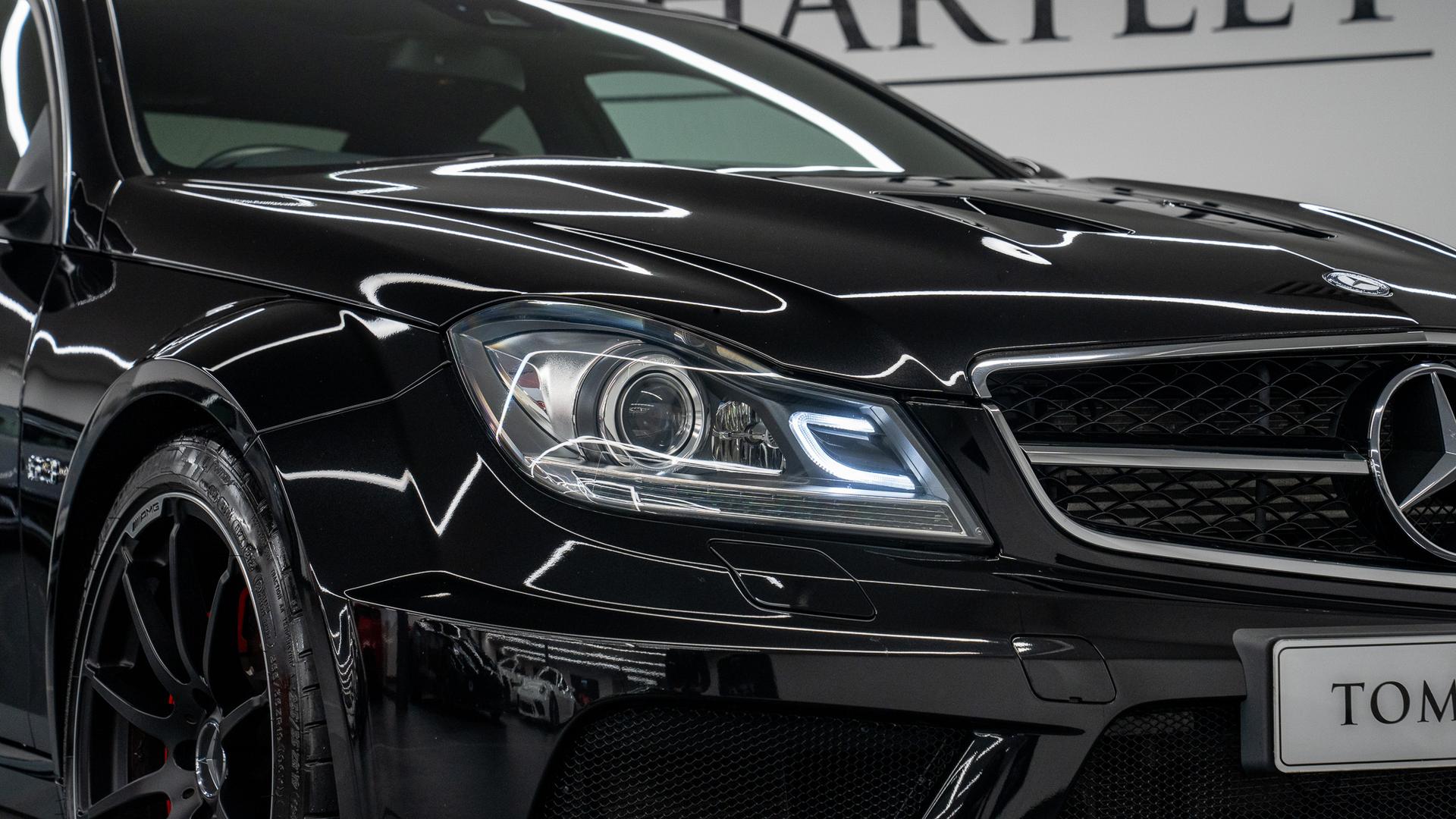 Mercedes-Benz C63 AMG Photo 76c5986a-4ba5-4fb5-8d77-6df84aac396c.jpg