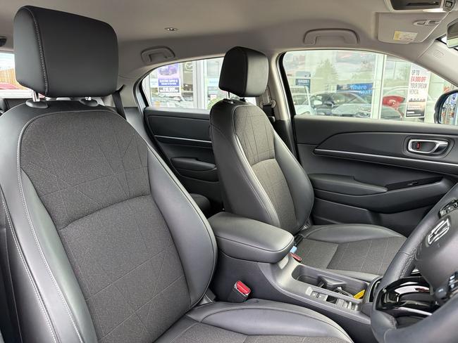 Honda HR-V Photo 76c7bdb9-3147-4459-b885-f465ff8ff08e.jpg