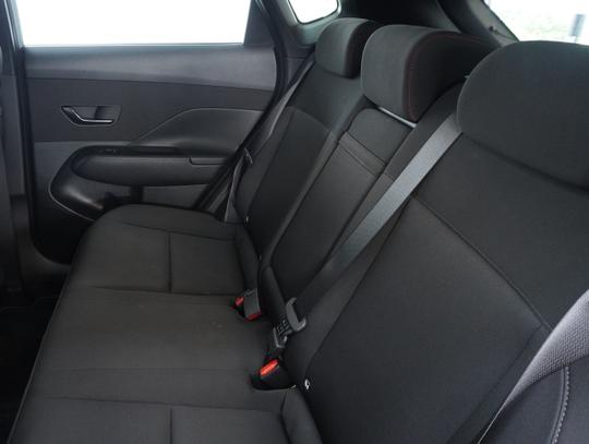 Hyundai KONA Photo 76cea5ed-f5ff-4d67-bcf4-2d410a44120b.jpg