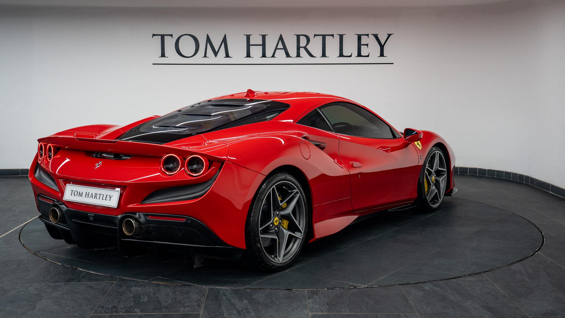 Ferrari F8 Photo 76e2ebff-c6ee-4c3c-bb5d-e518cca2bf5d.jpg