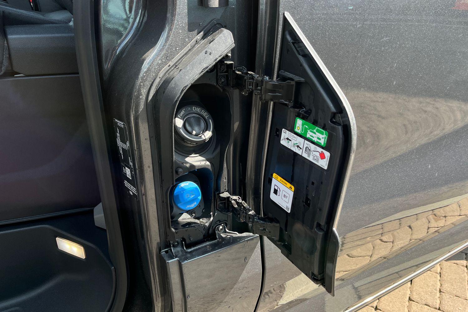 Ford TRANSIT CUSTOM Photo 37
