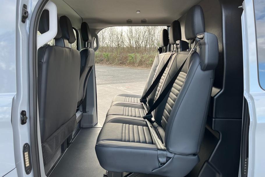 Used Ford TRANSIT CUSTOM 12/N042360 5