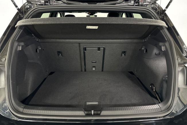 Volkswagen Golf Photo 9