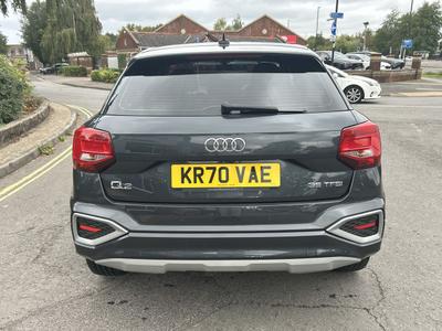 Audi Q2 Photo 4