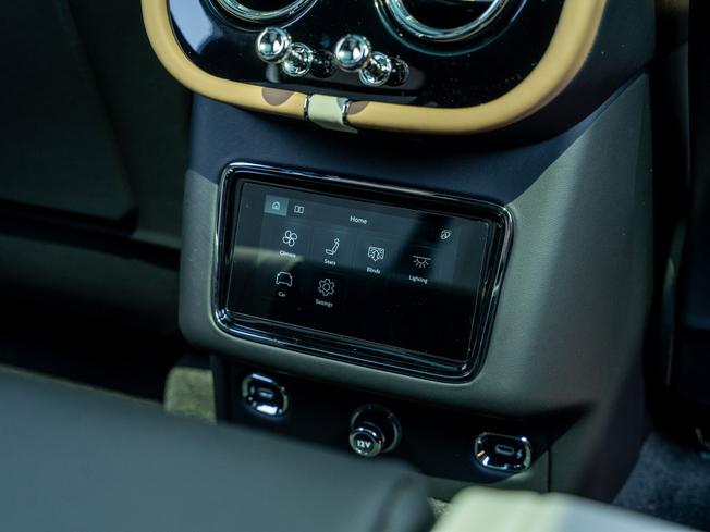 BENTLEY Bentayga  Photo 34