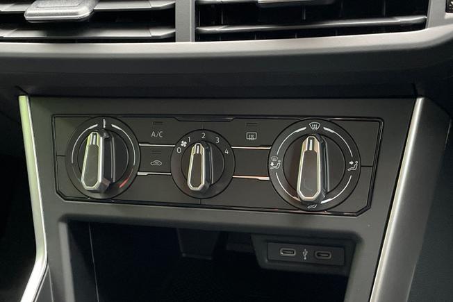 Volkswagen Polo Photo 15