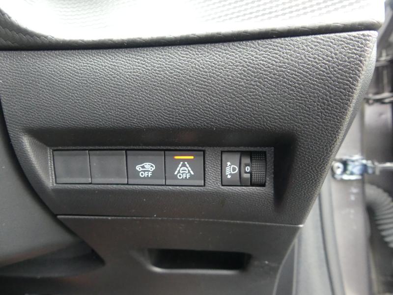 Peugeot 208 Photo 77185ca1-c198-432b-8962-e50cad38db80.jpg