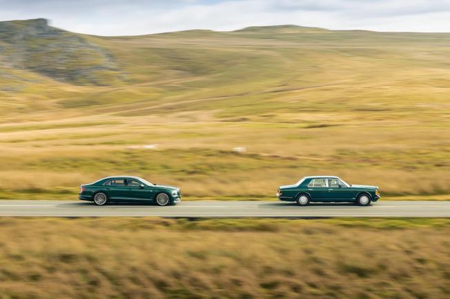 BENTLEY Flying Spur Photo 4