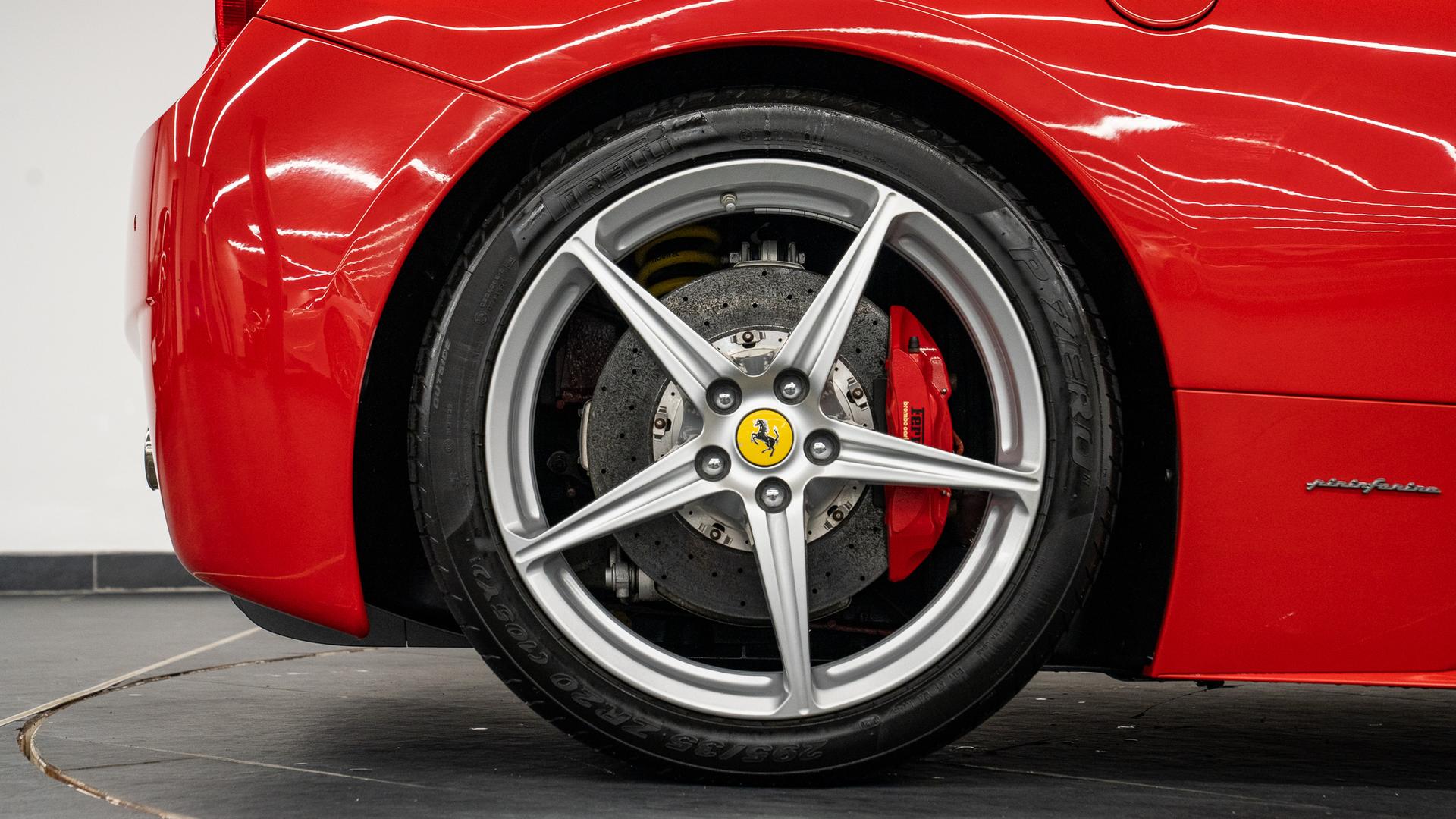 Ferrari 458 Photo 7719001e-500a-404e-9b55-6478d976da62.jpg