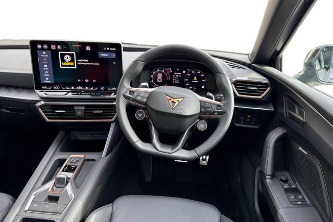 CUPRA Leon Photo 11