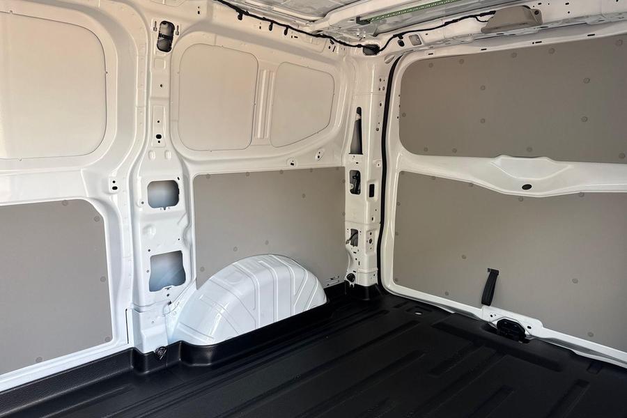 Ford TRANSIT CUSTOM Photo 7728d39d-5e5d-4281-889e-2f5ee0be02b2.jpg