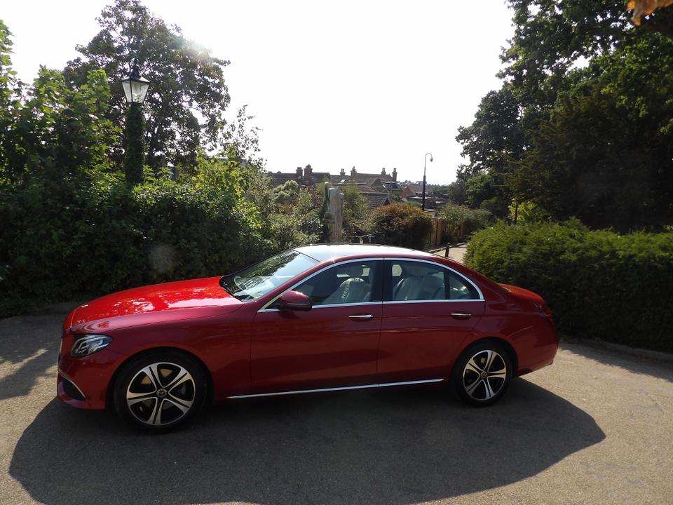 Used Mercedes-Benz E Class YN68XCO 11