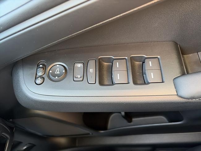 Honda HR-V Photo 7739a8ea-fae2-4cc8-b3d9-9af11f602af5.jpg