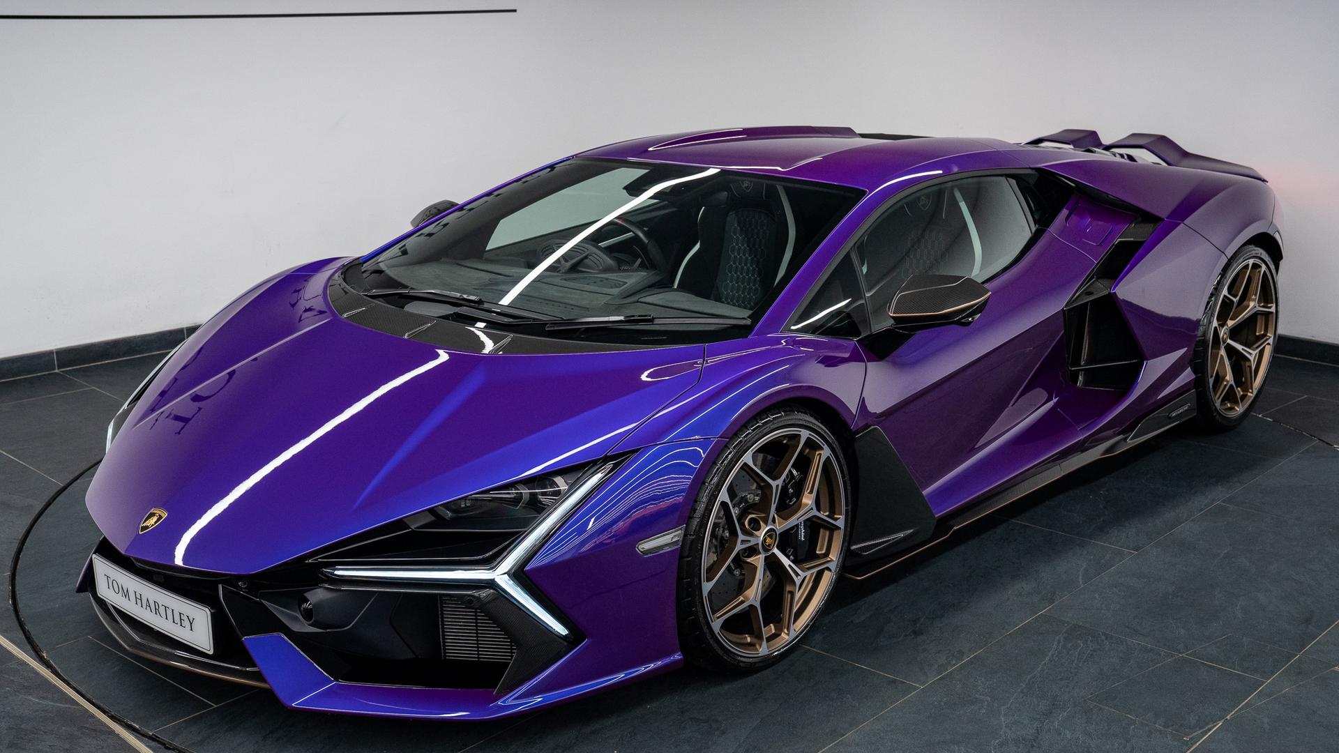 LAMBORGHINI Revuelto Photo 7740fcd2-9a39-43bc-a69b-e430a7e2af8c.jpg
