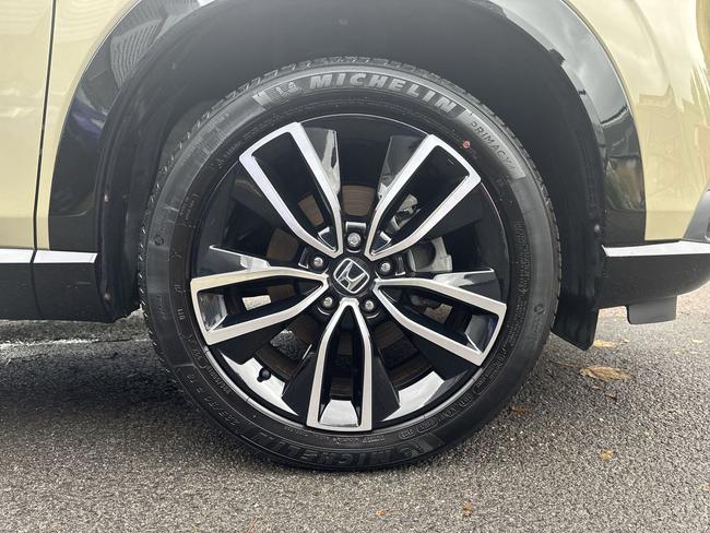 Honda HR-V Photo 775275e2-2e9b-4a6a-8336-e65282050caf.jpg