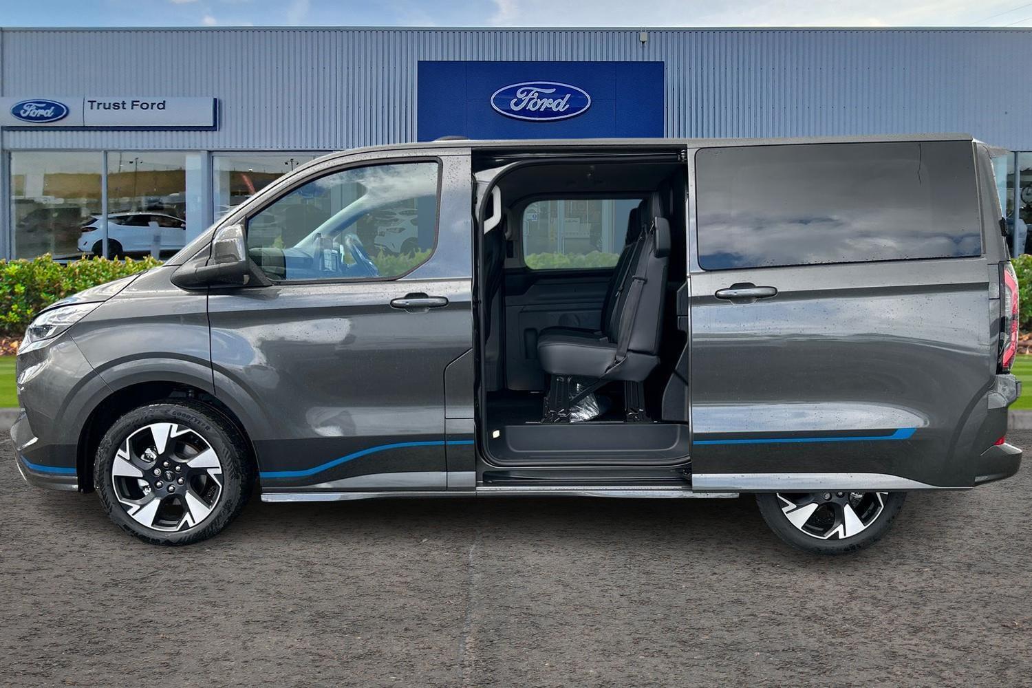 Ford TRANSIT CUSTOM Photo 5