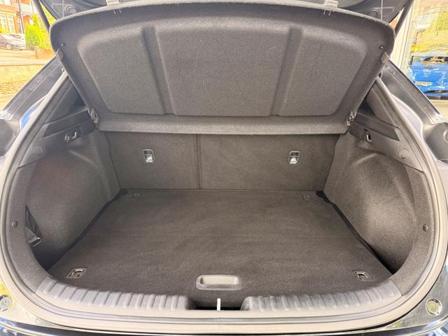 Kia XCeed Photo 7766245e-df91-43b3-bc55-69f0cc103f32.jpg