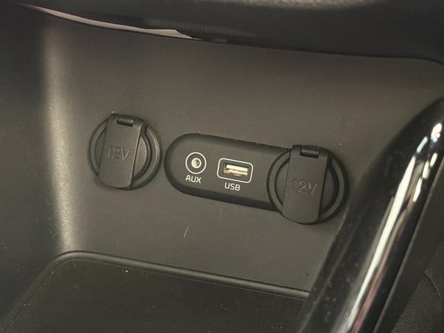 Kia Ceed Photo 777a2399-f572-4a5e-9ea5-9f43680c8ee9.jpg