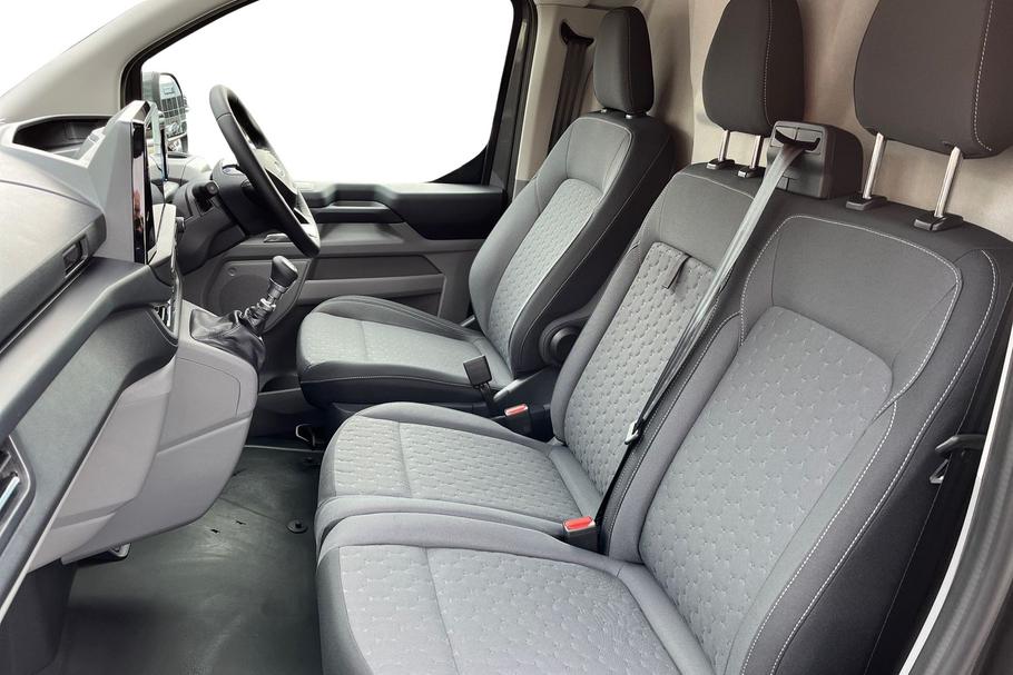 Used Ford TRANSIT CUSTOM NEWCUSTOM4 10