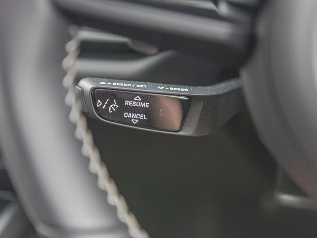 PORSCHE 911 Photo 24
