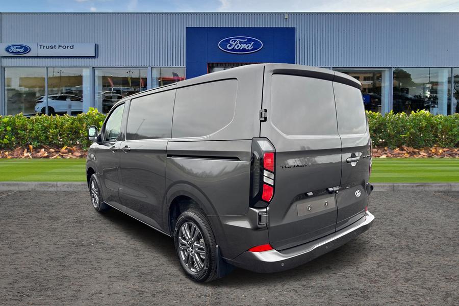 Ford TRANSIT CUSTOM Photo 77b71618-a152-4e73-b120-6833ddba4cdc.jpg